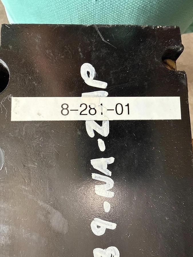 Refurbished Westinghouse 2500 AMP BREAKER PC32500F 2KA PC FRM 3P 600V 1600 A TRIP 2YW3 2YW4