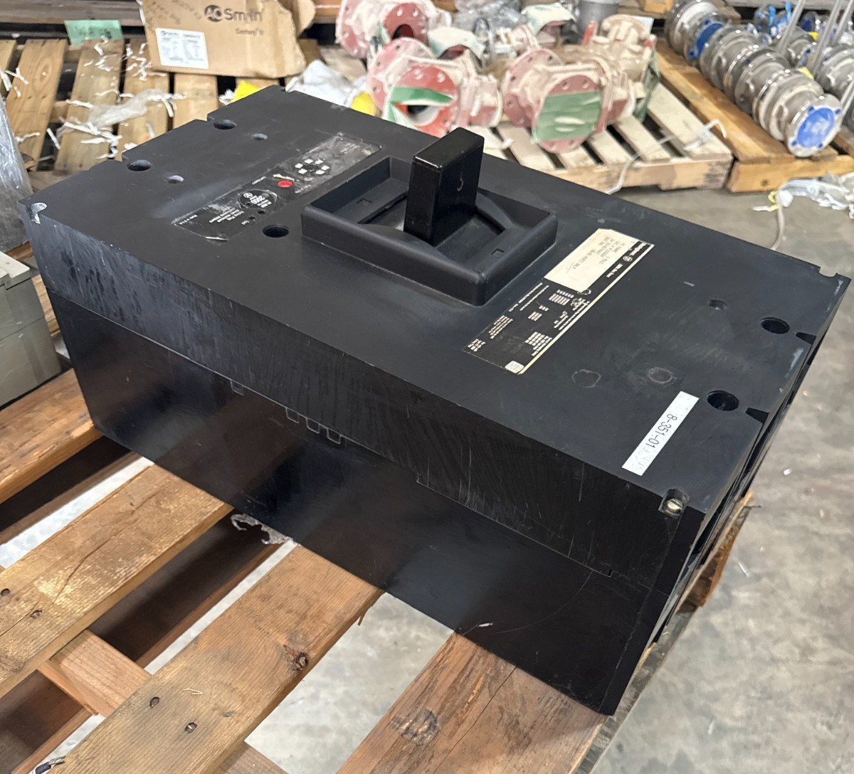 Refurbished Westinghouse Breaker 2000 AMP MOD PC32000F 2KA PC FR 3P 600V 2000 A 2YW6 2YW7
