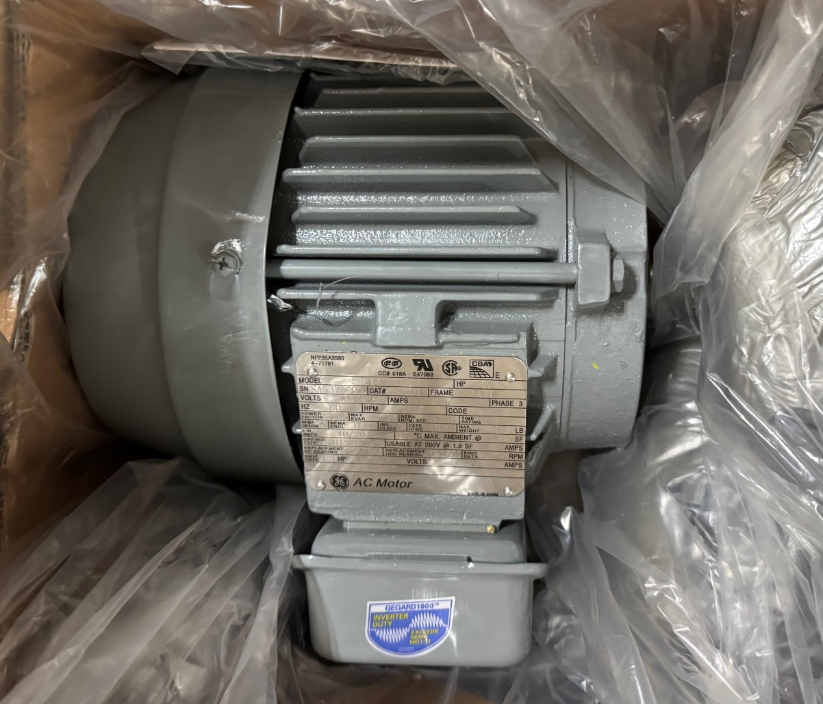 GE 11/2 HP MOTOR AD4F S4201 5KE143BTE105 3505 RPM 230/460 V 4/2 AMP  FRAME143T