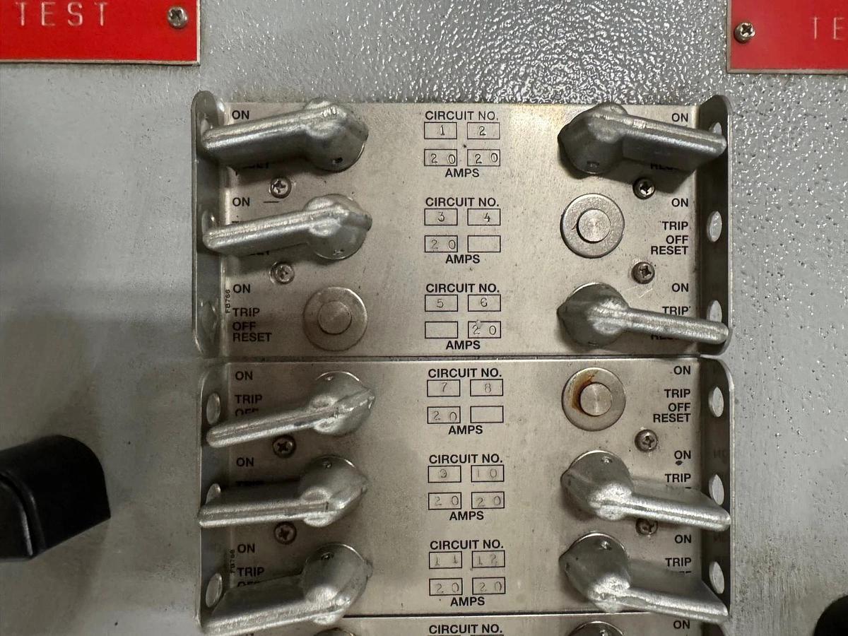 APPLETON/EGS 225 AMP AD7 EXPLOSION PROOF BREAKER PANEL ALPND22C42ML-359 120/208V