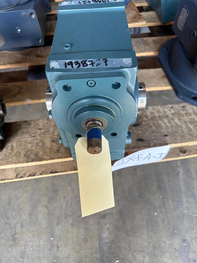 TIGEAR DODGE GEAR REDUCER 1XTD 1XTB  MOD 35S30HBD111 1750 RPM 30 TO 1 RATIO