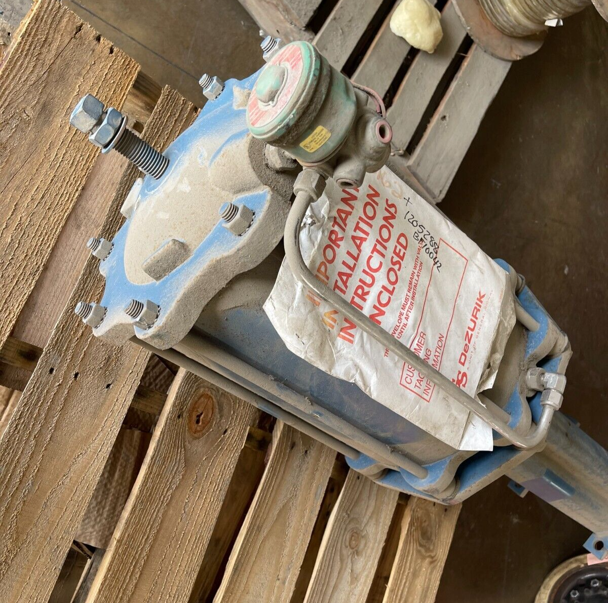 DEZURICK PNEUMATIC ACTUATOR 2006162 346243-1