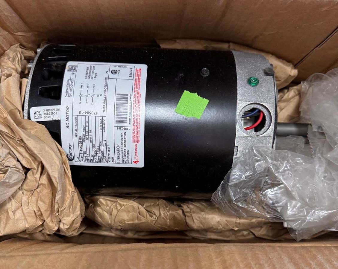 AO SMITH Motor 1 HP MODEL MOT021826 ZL7 1140 RPM 460 V 3.8/3.6 AMP 3 PH FRAME