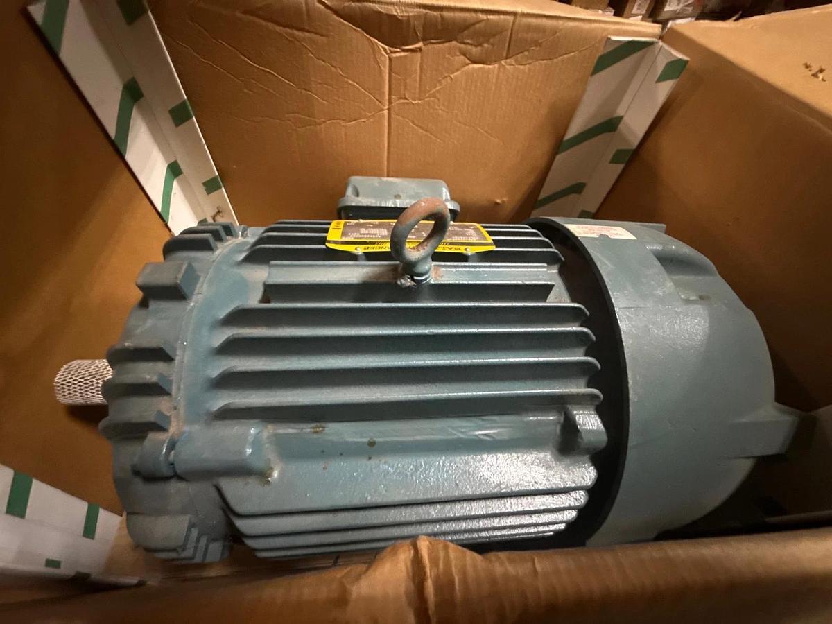 Used BALDOR SUPER E SEVERE DUTY 841XL MOTOR 20 HP MODEL ECP84102T-4 2YBC 1100-1800 RP