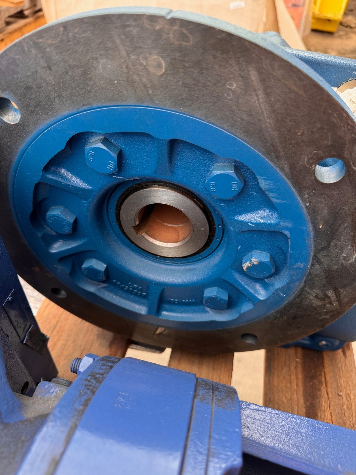 SEW-EURODRIVE GEAR REDUCER MOD KAF87/A 1 1XK 750 TO 36 RPM 2" HOLE SIZE