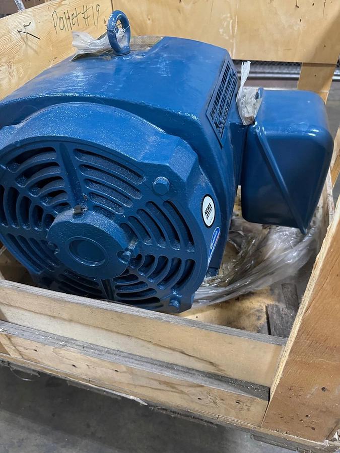 CENTRY II E PLUS 3 40 HP INVERTER DUTY Motor T35037 VA12AA 1770 RPM 230/460 V