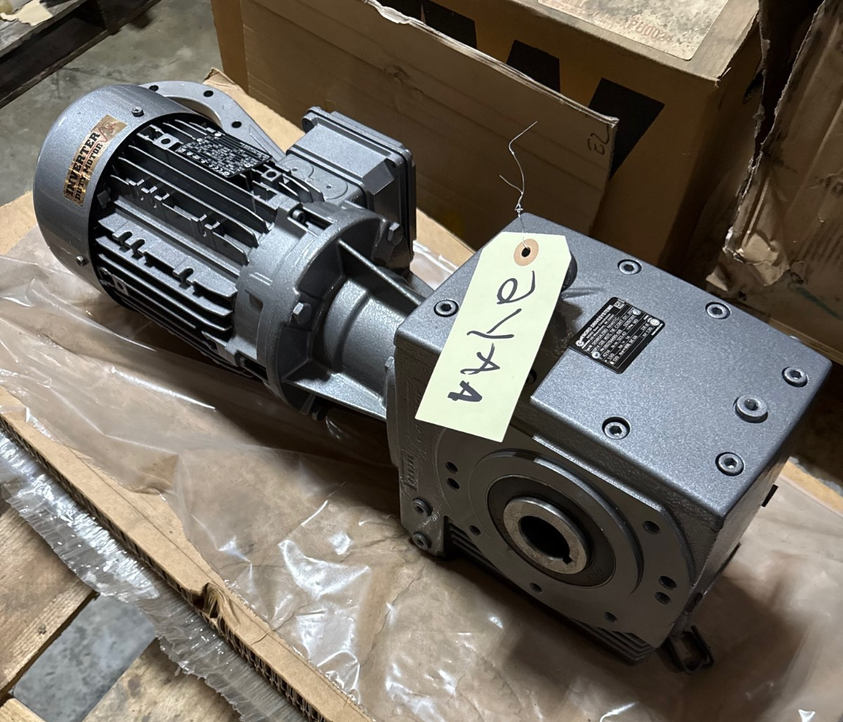 Used NORD GEAR MOTOR 2YAA MOD SK90SP/4 CUS 145TC TW 1740 INPUT  RPM 123.4 TO 1 RATIO