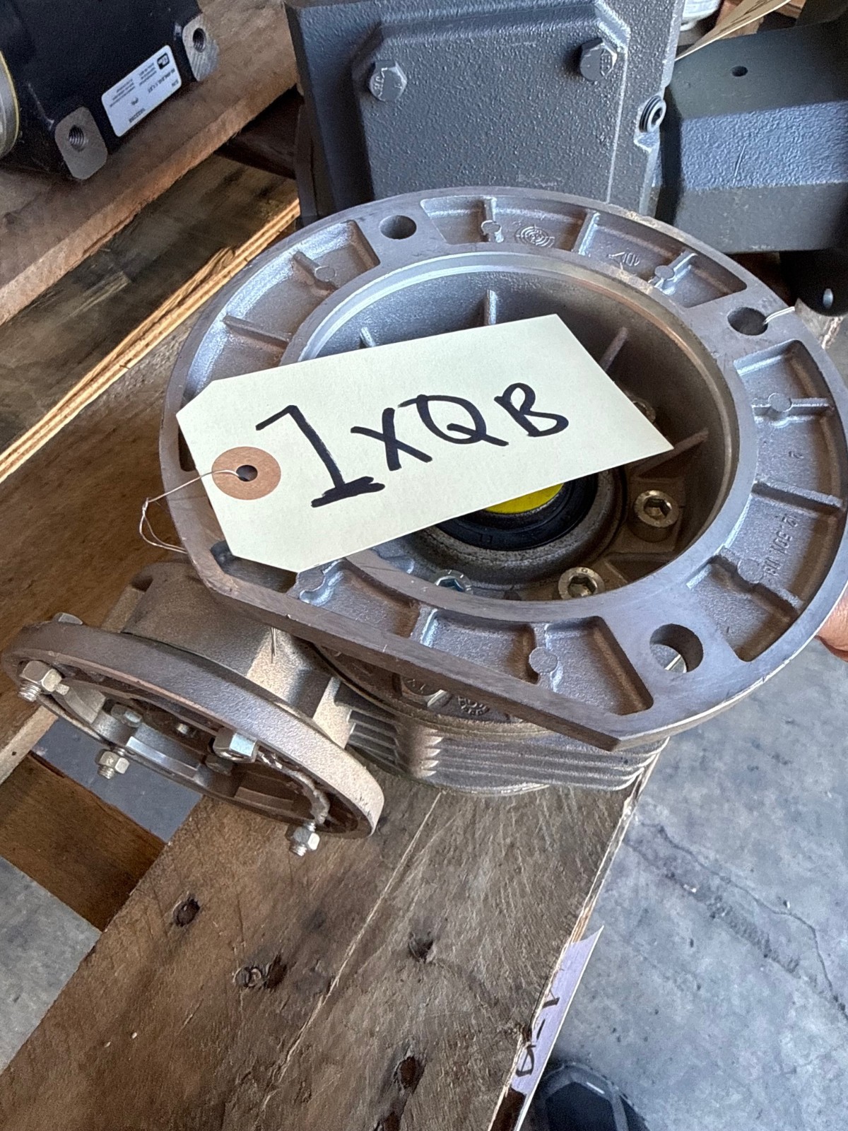 BONFIGLIOLI GEAR REDUCER MODEL VF53P124P80B14B3 24 TO 1 RATIO 1XQB