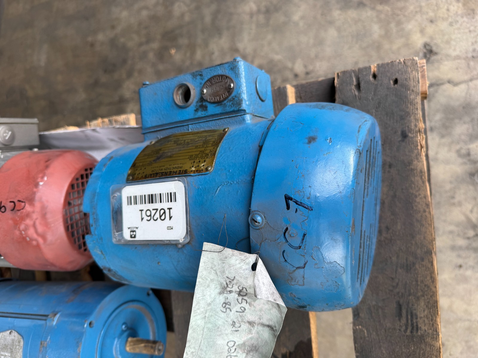 SIEMENS-ALLIS MOTOR 2 HP CC7 MODEL RGZ 230/460 3490 RPM 5.36/2.68 AMP FRAME 145T