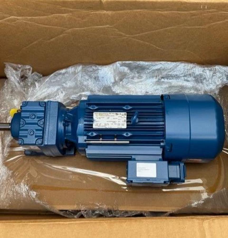 SEW-EURODRIVE GEAR MOTOR MOD R37DRE100LC4BE5HR/ASB4/TH 1750 TO 346 RPM 5 HP
