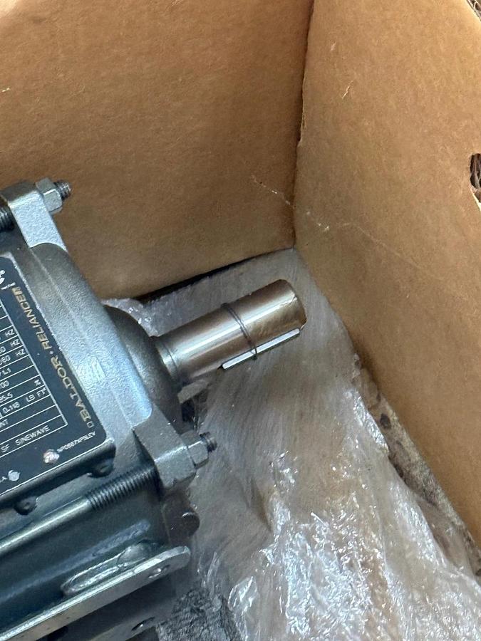 BALDOR  EXPLOSION PROOF MOTOR 1 / 3/4 HP MODEL XM14142T ZK5 ZT5 1760/1475 RPM
