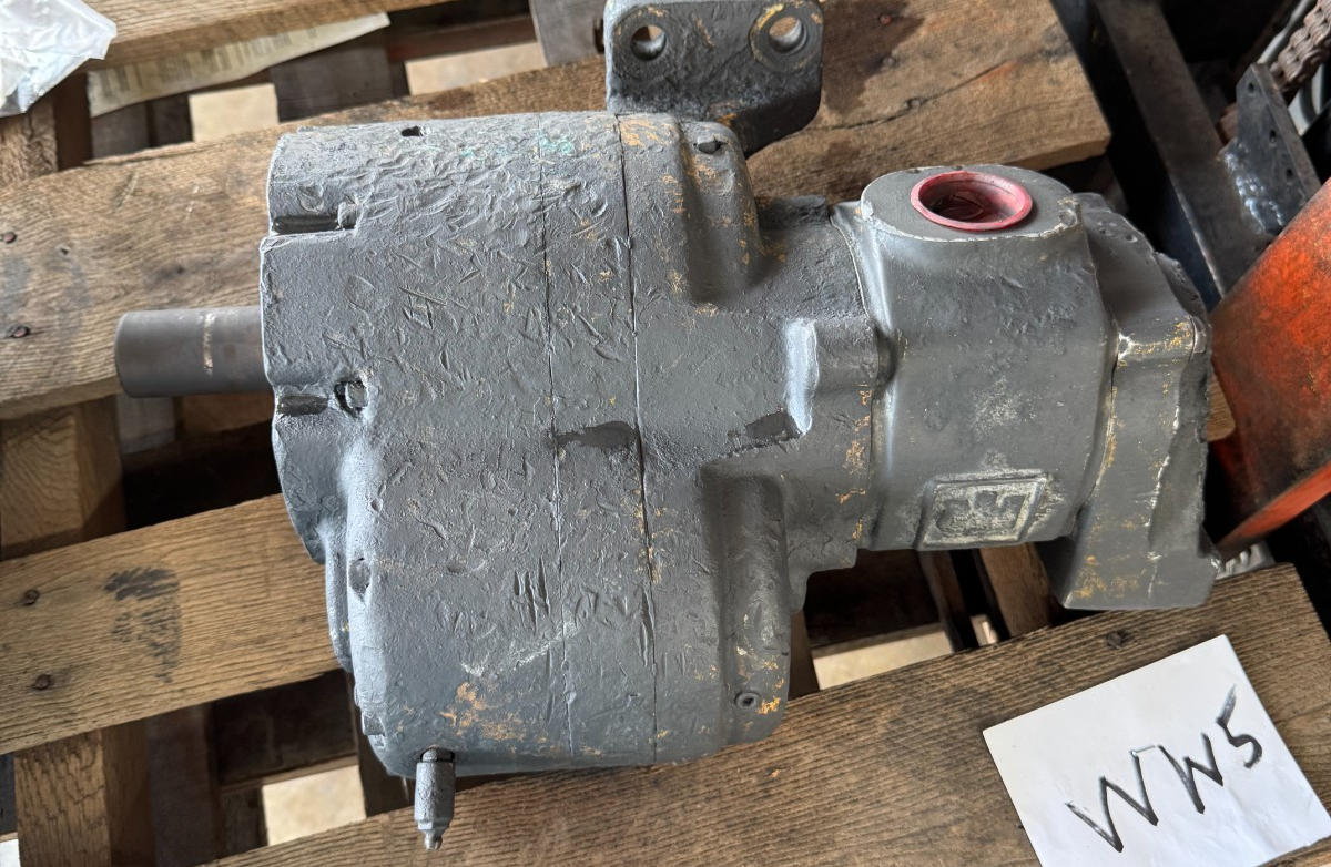 INGERSOLL RAND HYDRAULIC PUMP WW4 WW5 EE2