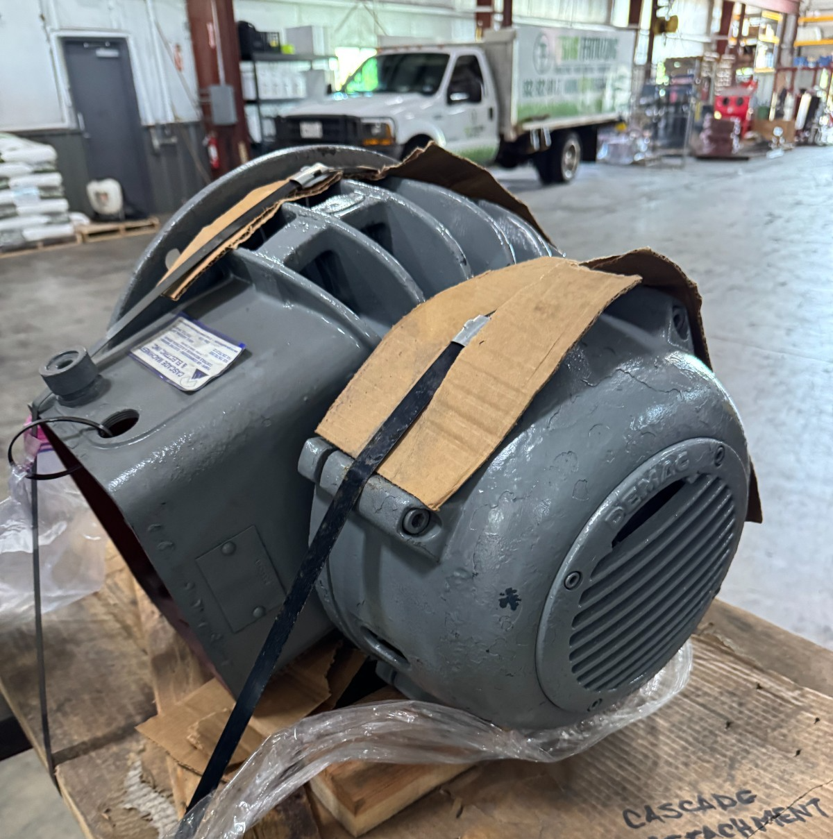 DEMAG CRANE MOTOR FOR DEMAG P30,4/1. 6 TONS SPEED W1 250/440V 3 PH 60HZ 9.1 A