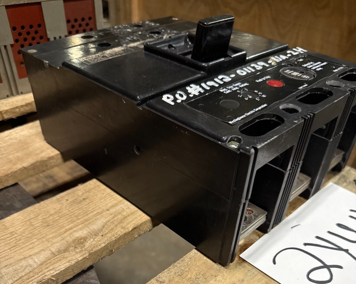 Refurbished WESTINGHOUSE 600 AMP BREAKER LC3600F LC FRAME 3P 600V  STYLE 128C64G14 2YU4