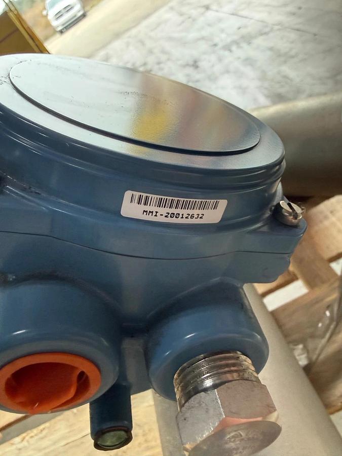 MICROMOTION MASS FLOWMETER ZS1 MODEL CMF100M328N2BAEZZZ 1" 316 SS CSA