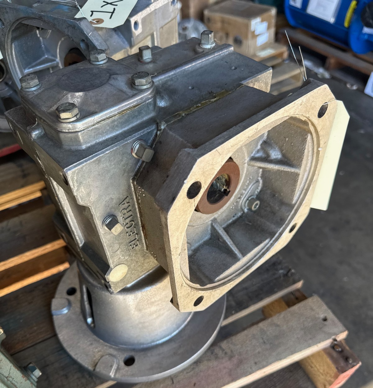 SHARP MIXER REGAL/SPARTAN GEAR REDUCER 1XPD MOD 2/1E3M-15 AL505100/1A56C1.00 175