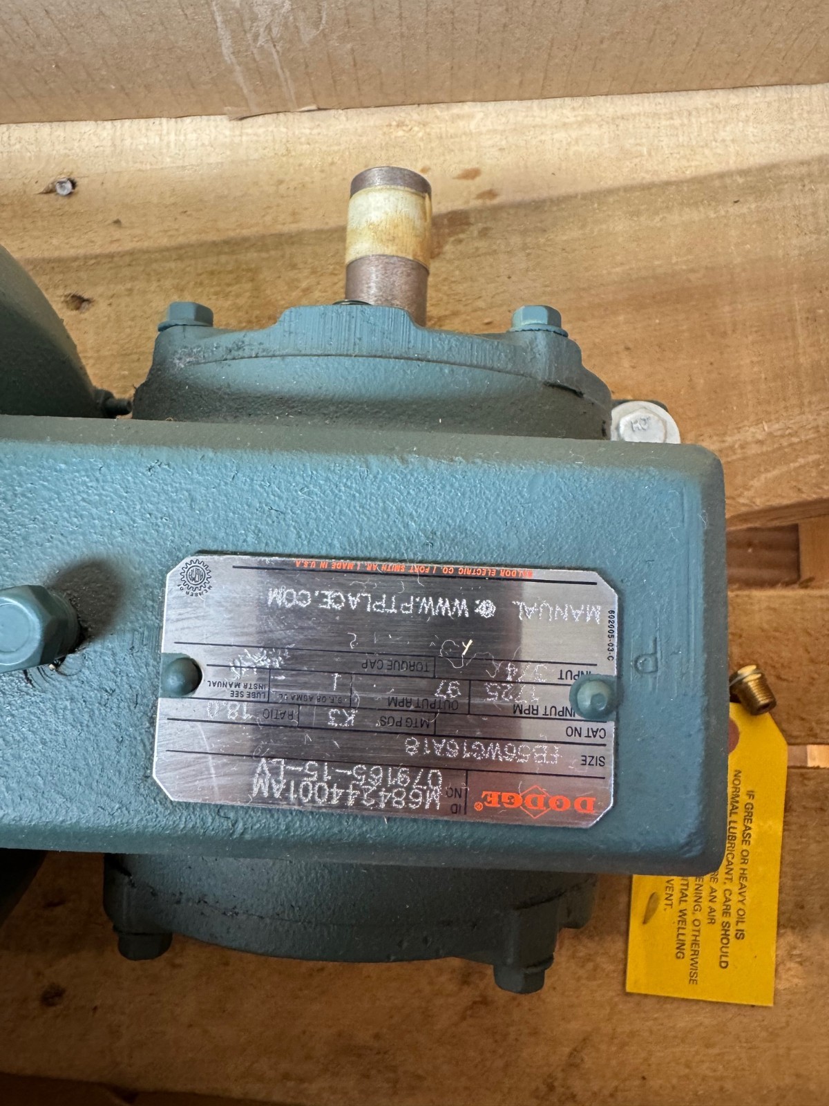 BALDOR / DODGE GEAR MOTOR 4138255 XA22A 3/4 HP 1725 TO 97 RPM 230/460 3 PH