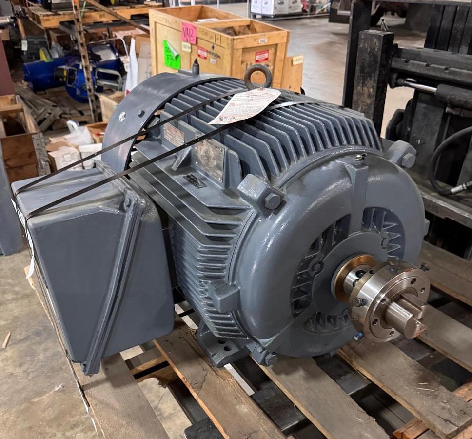 Refurbished SIEMENS MOTOR 75 HP MODEL RGZEESD 2XC 1780 RPM 460 V 85 AMPS 3 PH FR 365T 2.38 S