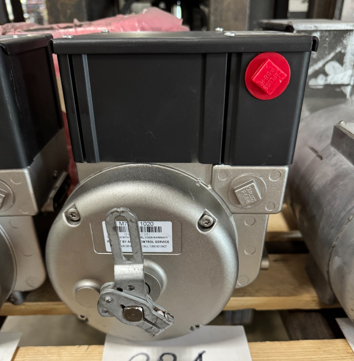 Honeywell Actionator Motor M740A 1020 BB1 120 V  AC 1 PHASE