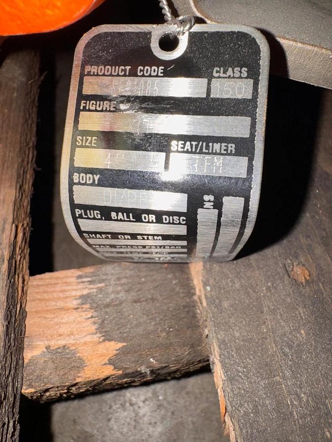 XOMOX 4" 150 RF FP PFA LINED BALL VALVE VA14I CAT XLB-12A W AIRTORQUE ACUATOR