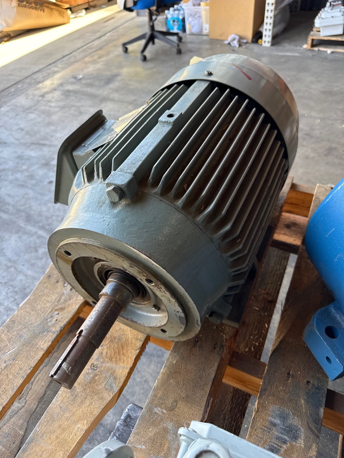 STERLING ELECTRIC MOTOR 15 HP MODEL EWO152FJA 1XUA 3510 RPM 230/460V 3 PH