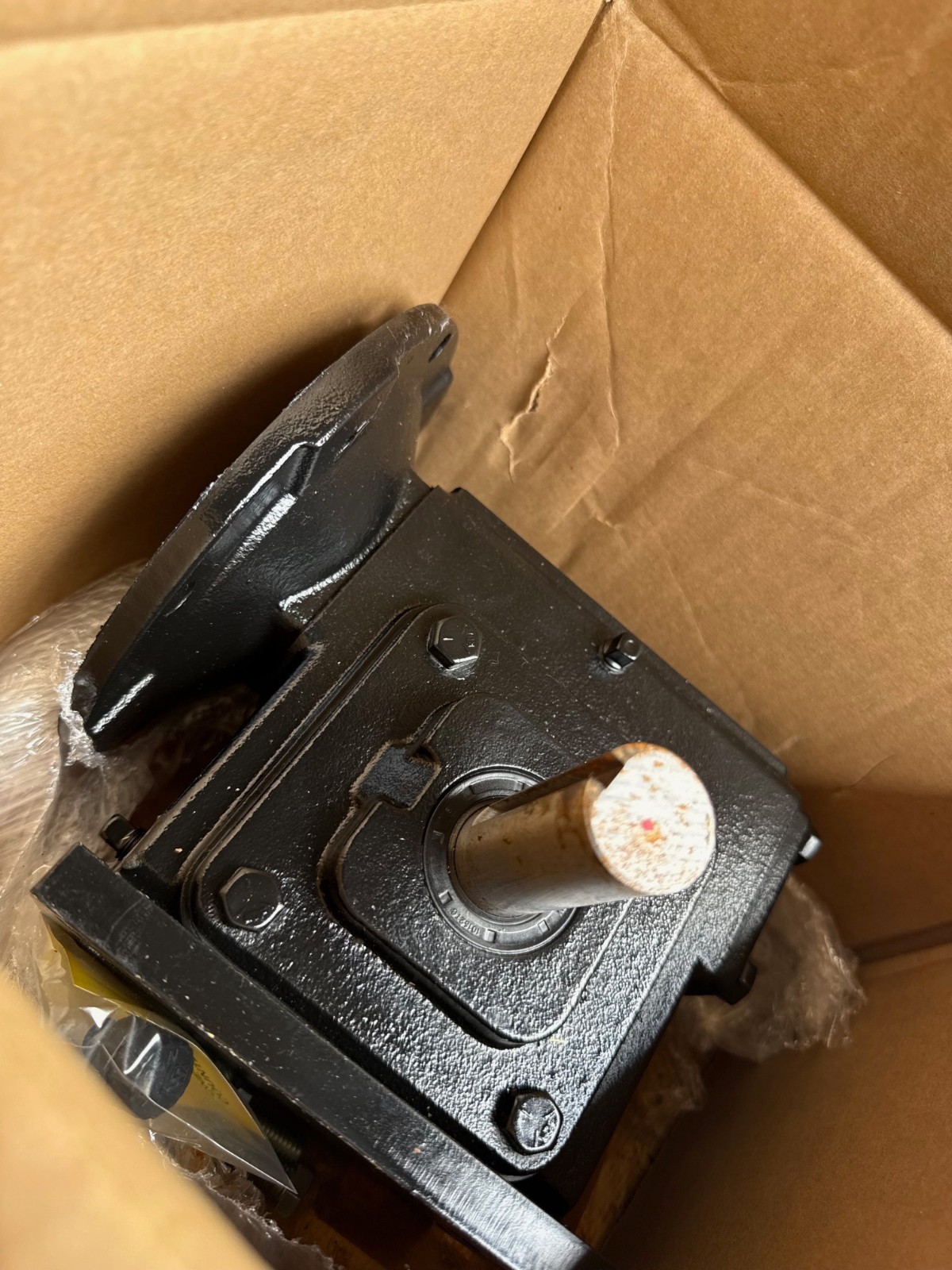 SE ENCORE WINSMITH GEAR REDUCER 1XIH MOD E-20MDTS31000C1 1750 RPM IN 15 TO 1 RAT