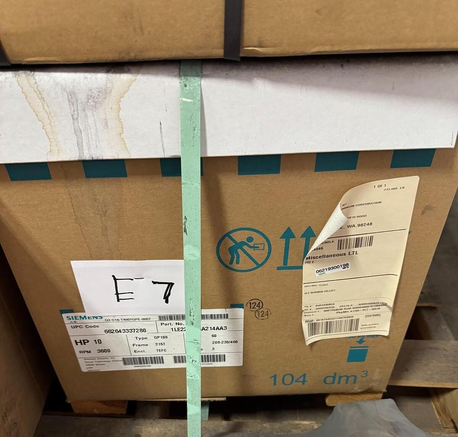 SIEMENS MOTOR E7 10 HP 1LE2212AA214AA3 3600 RPM 208-230/460/380 V 3 PH FR 215T