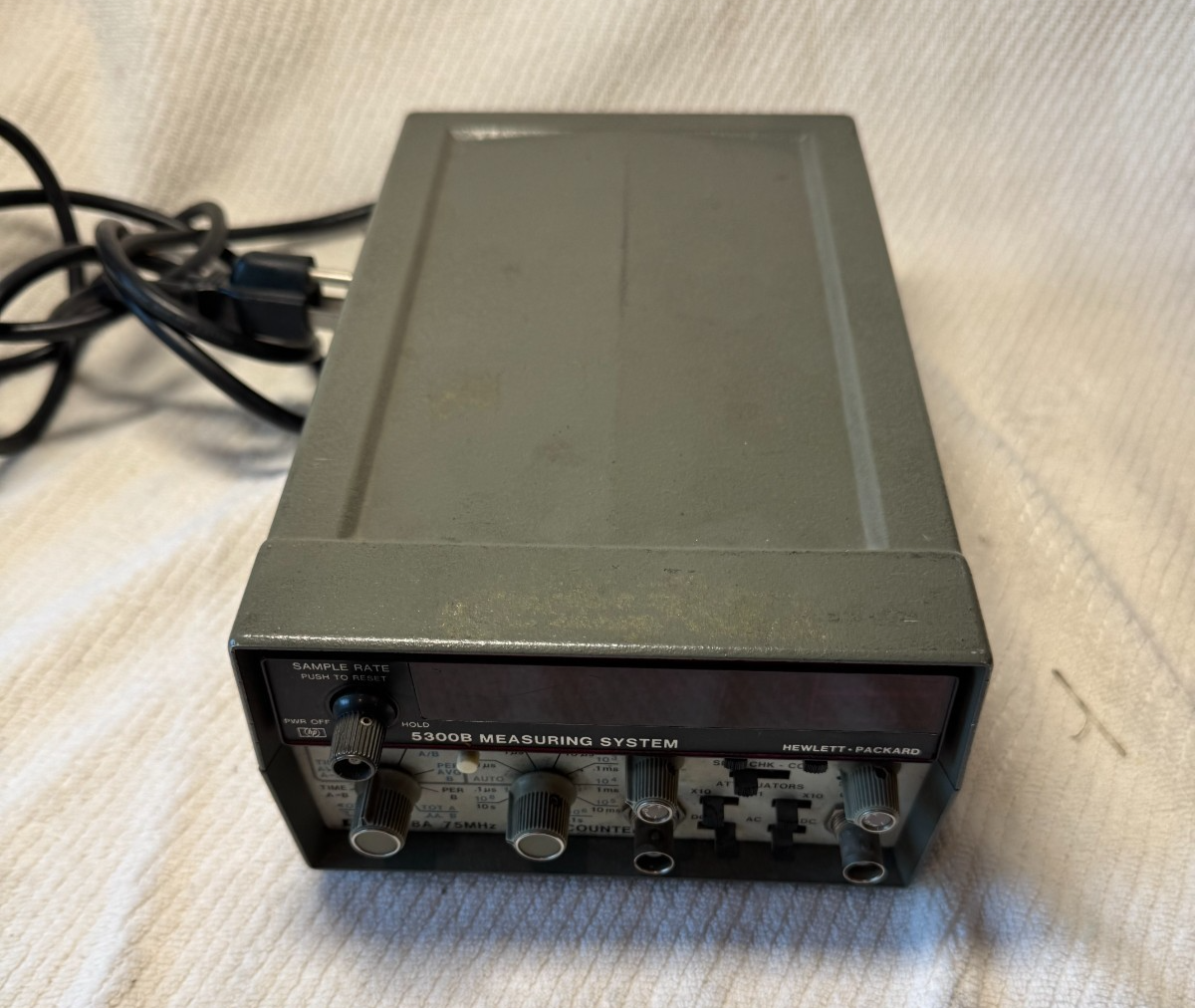 HEWLETT PACKARD AC9 5300B MEASURING SYSTEM TIMER COUNTER