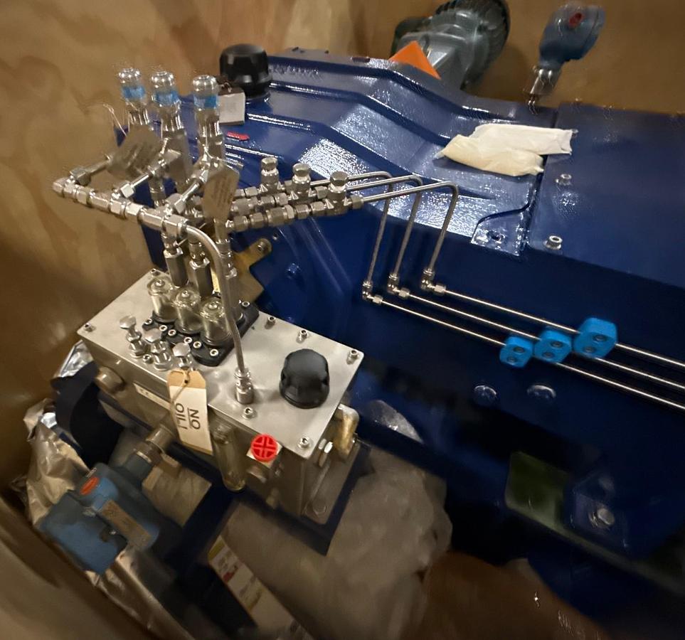 RUHRPUMPEN TYPE RDPT 100/80-S11 B28(A) Positive-displacement Triplex Pump 2YL