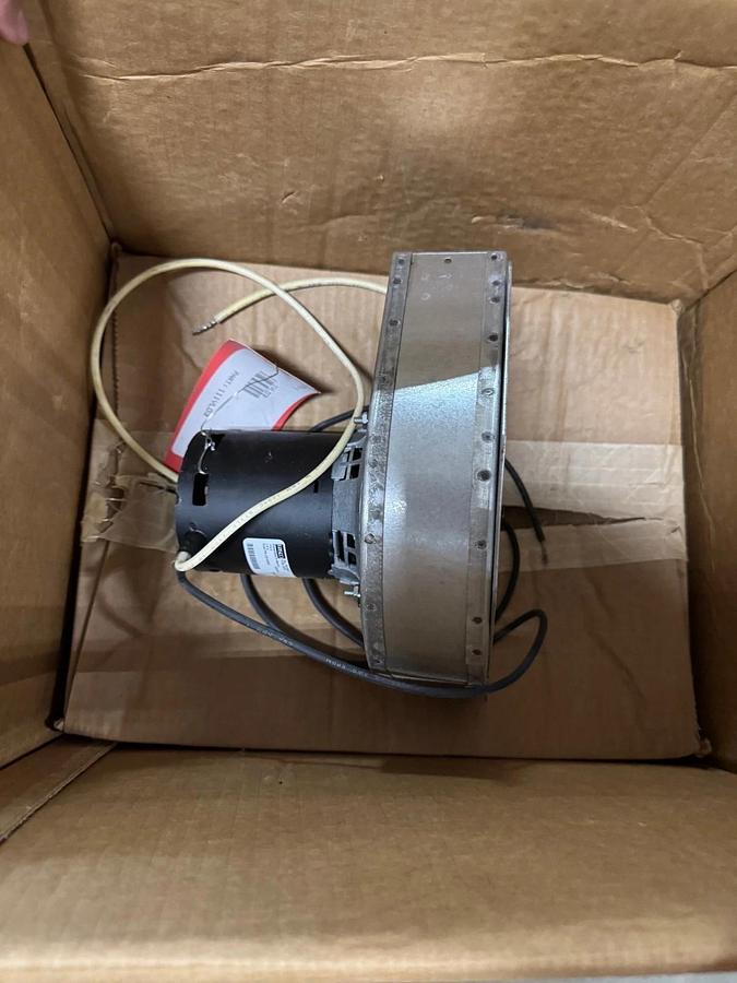 Fasco Blower mod 70219507 type U21B 115V 1.8 Amp VA14D E