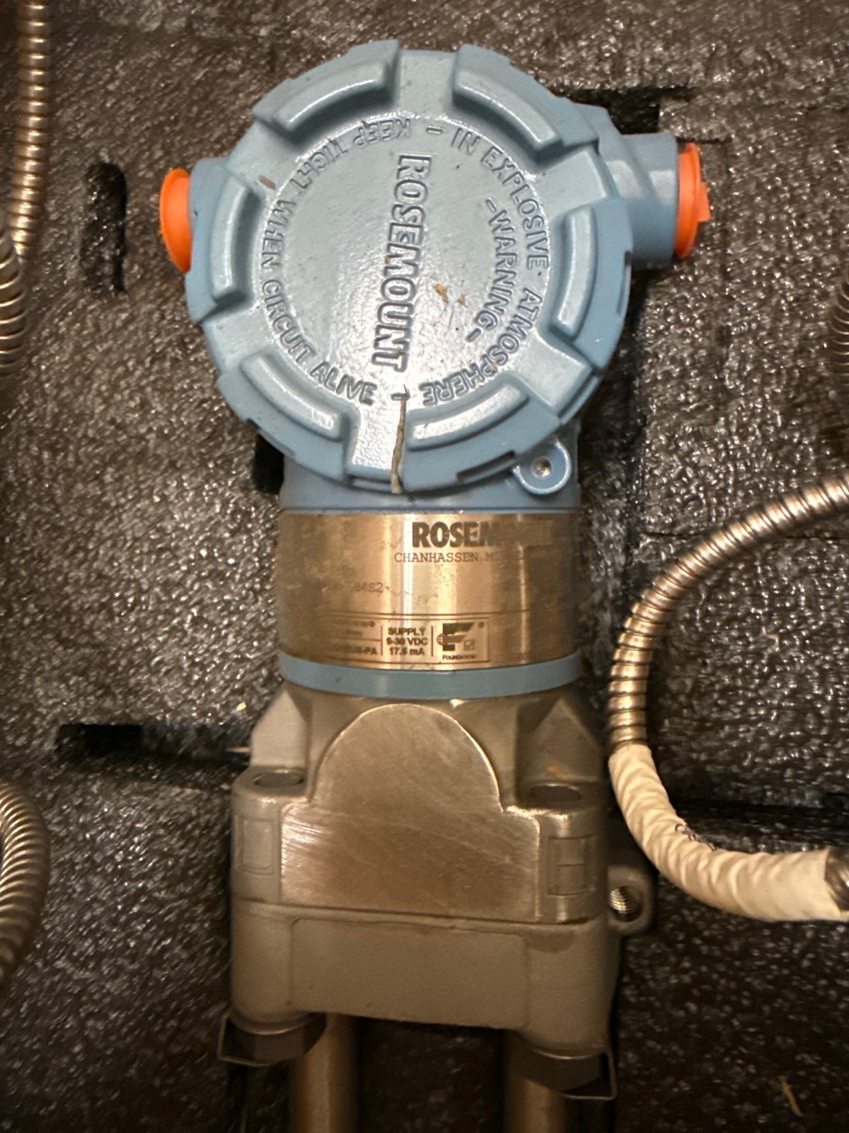 ROSEMOUNT TRANSMITTER 3051CD2A22A1AK5B4S2 1XZF 0-30" IN H2O