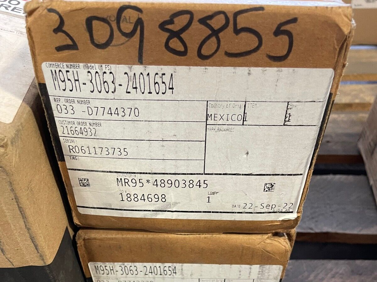 FISHER PRESSURE REGULATOR M95H-3063-240165 4-400 PSI ADJUSTABLE SPRING