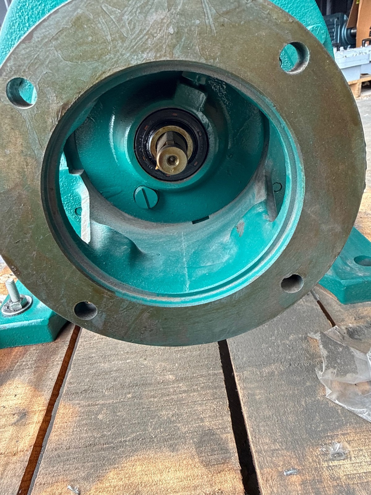 SUMITOMO SM-CYCLO GEAR REDUCER 2XQ MOD HC18735 RATIO 385 TO 1 OUTPUT TORQUE