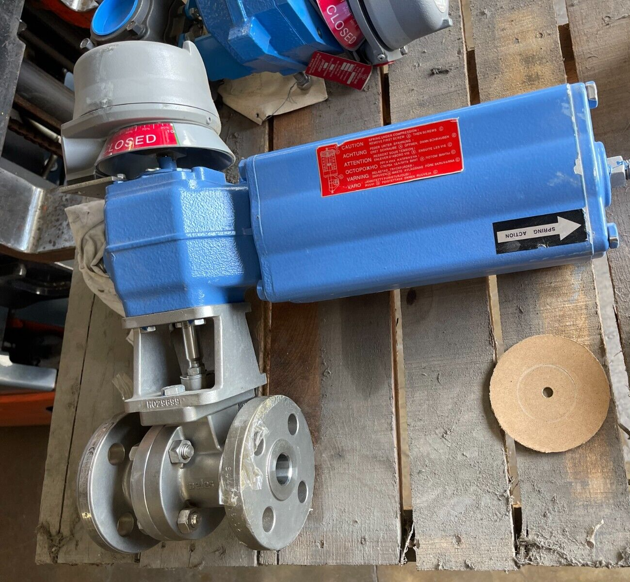 11/2" 300 RF BALL VALVE METSO 316 SS M2DA01APVA W METSO B1JU8/35L ACTUATOR