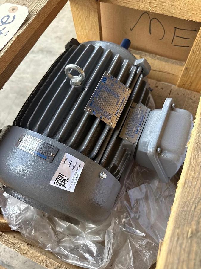 TECO WESTINGHOUSE MAX-E1 5 HP MODEL JMP0052 2XMB 3480 RPM 230/460 V 11.4/5.72  A