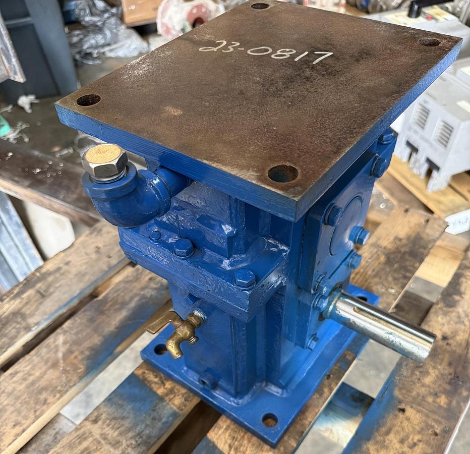 Refurbished HORSBURGH & SCOTT GEAR REDUCER 2YZ2 MODEL SIGNATURE SERIES 310722-D