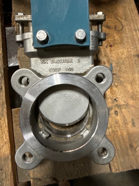 Used DEZURICK 3" 150 LB LUG KNIFE GATE VALVE MODEL KGN-MSU MC 9633562 316SS BODY DISC