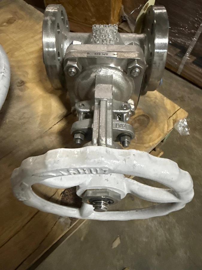 Used 2" 300 RF GATE VALVE 316 SS HANDWHEEL OP NEWAY 2G3RG12-6-GRA-ULE 2YM2 3 4