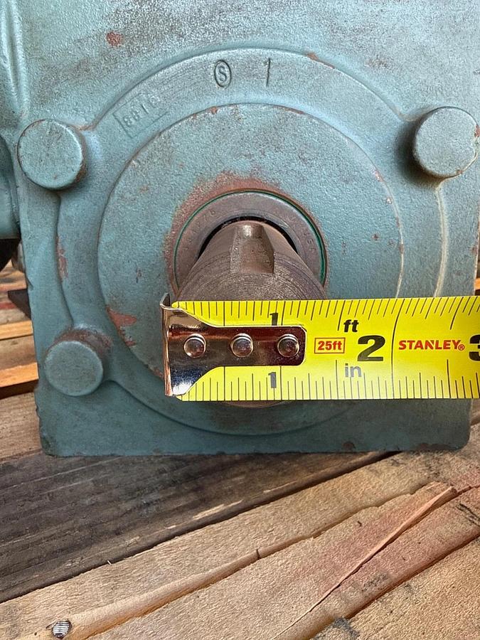 TIGEAR/2 BALDOR GEAR REDUCER 1XPA 1XPB MOD 35Q20R181750 RPM 20 TO 1 RATIO 5.96 H