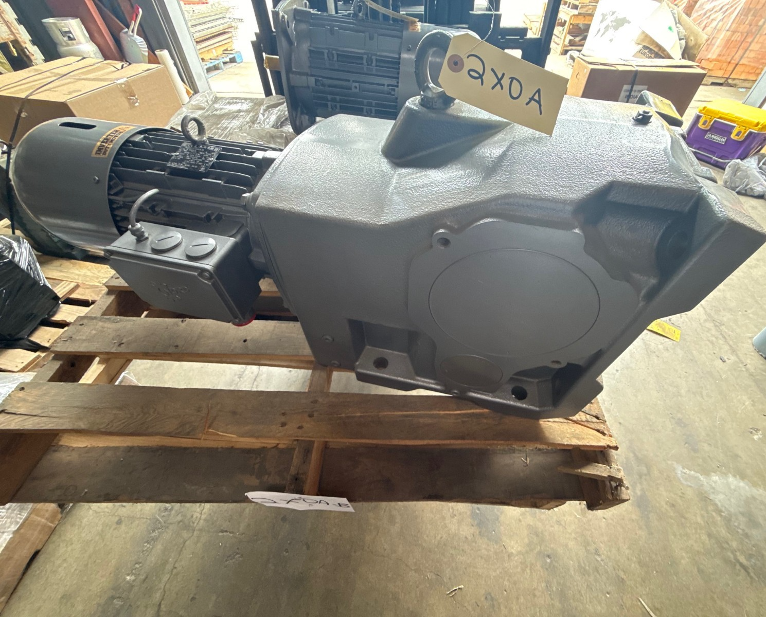 NORD DRIVESYSTEMS GEAR MOTOR 2XOA MOD SK9052.1 VL-112MP/4 CUS 5 HP 230/460 V