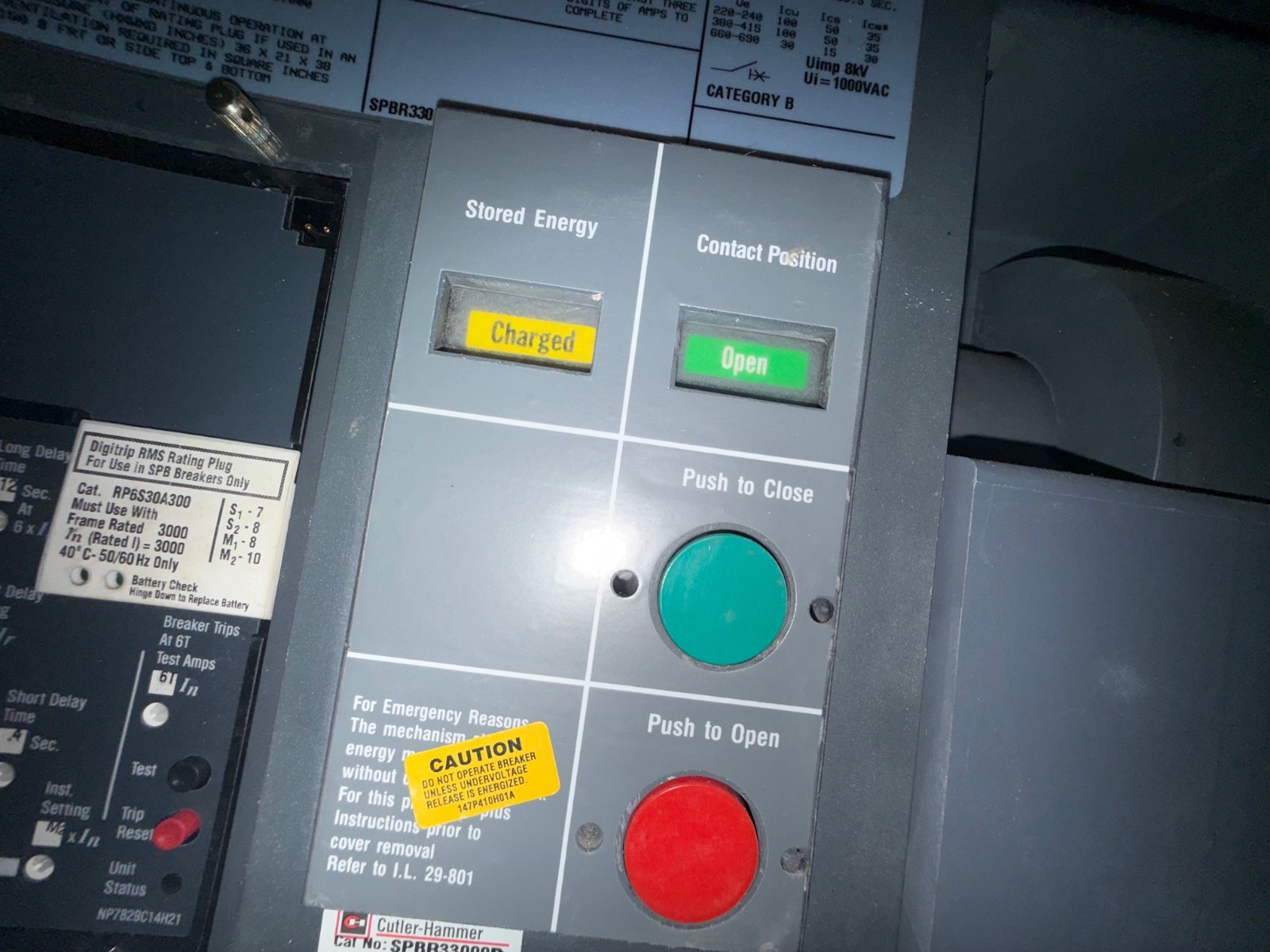Refurbished BREAKER CUTLER-HAMMER SPB-100 MODEL SPBR330R 3000 AMP BREAKER 3000 AMP TRIP PLUG