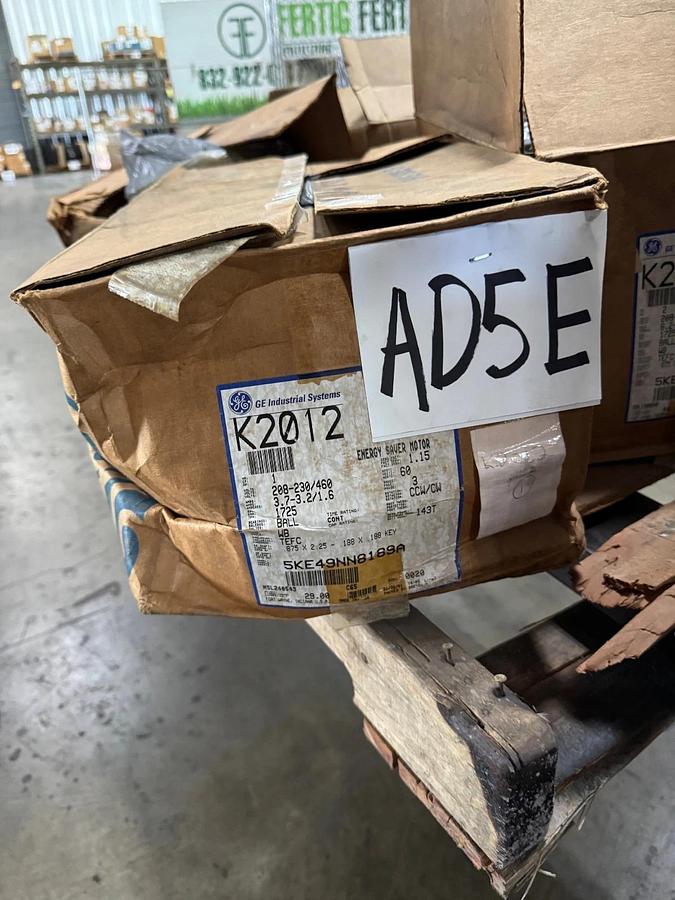 GE 1 HP MOTOR AD5E K2012 5K49NN8189A 1725 RPM 208/230/460 V 3.6/1.9 AMP FR 143T