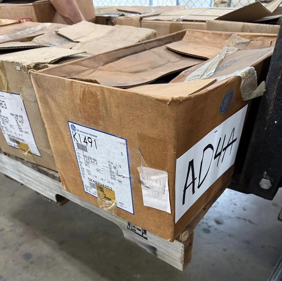 GE 2 HP MOTOR AD4A K1491 5K49ZN4253 1725 RPM 208/230/460 V 6.2-5.8/2.9 A FR 56