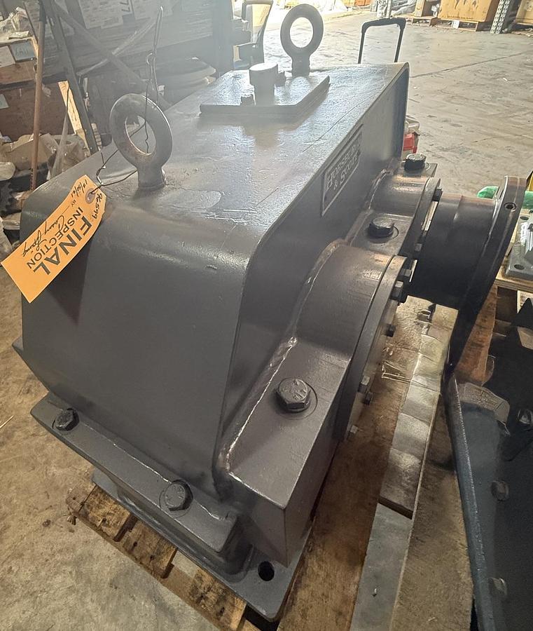 Refurbished HORSBURGH & SCOTT HELICAL GEAR REDUCER 2ZA4 MODEL LS-2000 SERIES 1900 