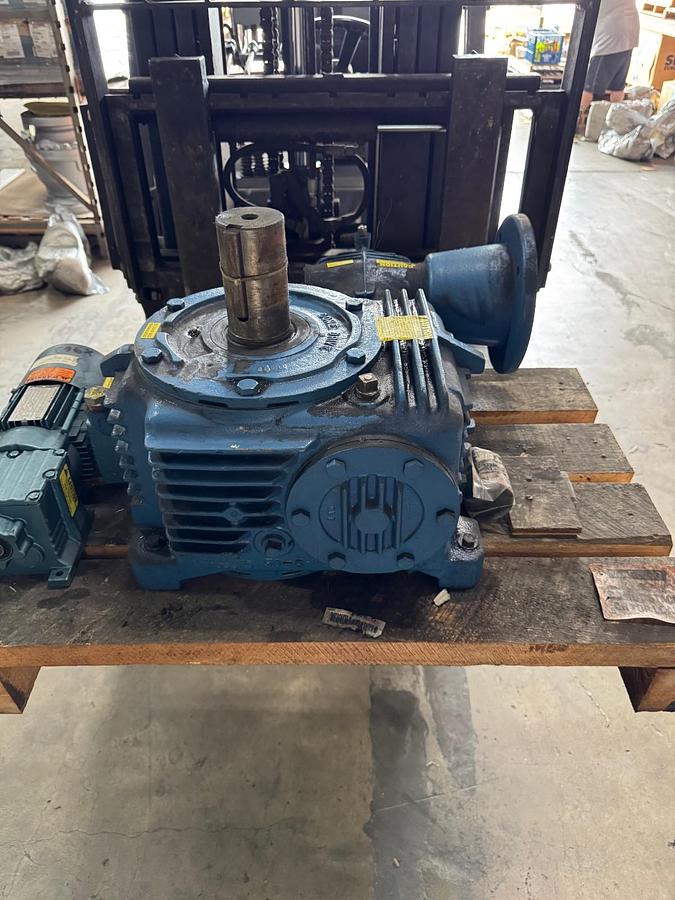 CONE DRIVE GEAR REDUCER WA52 WA53 MUV25-50-C1A 1755 RPM RATIO 900 TO 1