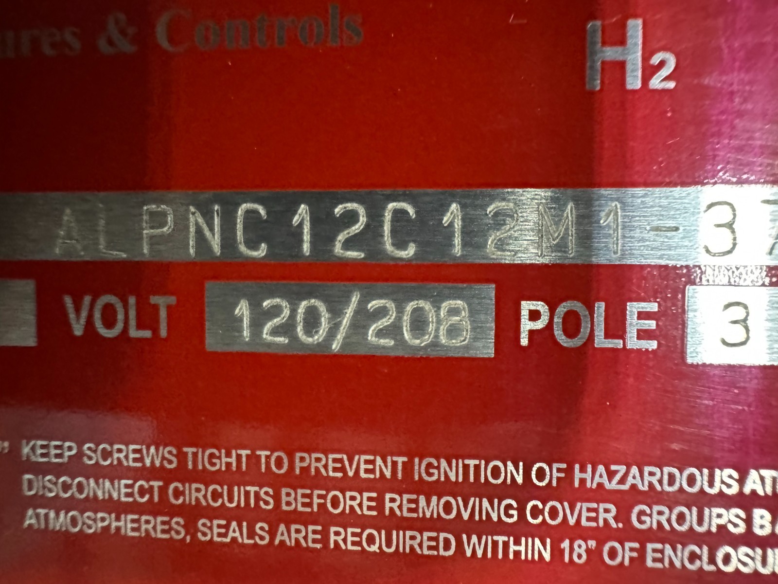 Appleton EXPLOSION PROOF BREAKER PANEL ALPNC12C12M1 20 AMP 120/208V 3 POLE 3 PH
