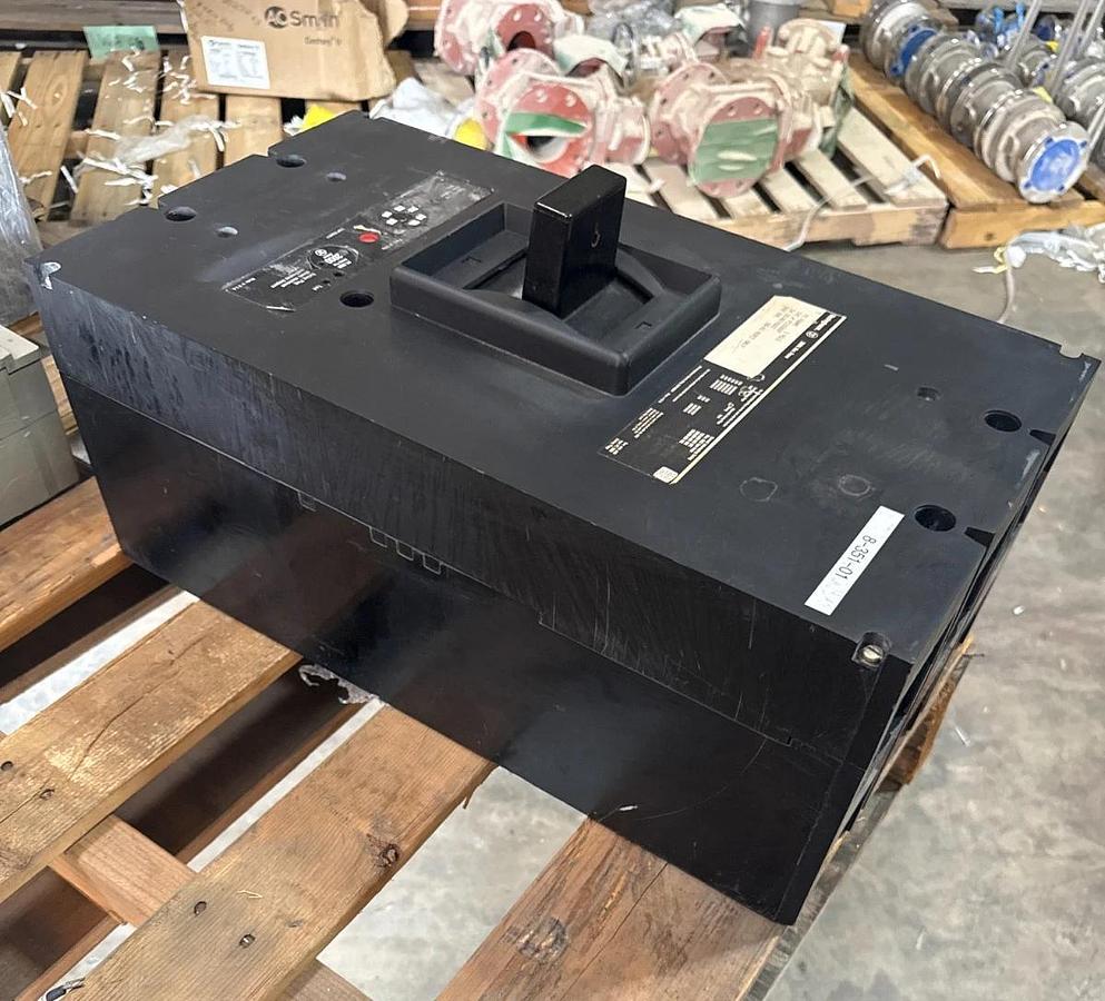 Refurbished Westinghouse Breaker 2000 AMP MOD PC32000F 2KA PC FR 3P 600V 2000 A 2YW6 2YW7