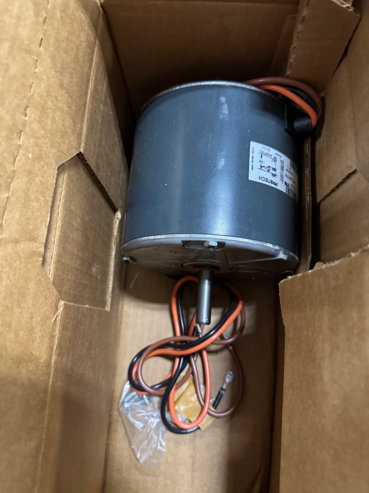 PROTECH MOTOR 1/5 HP L736CS WA6E 1/5 HP820 RPM 460/380-415 V .60 AMP
