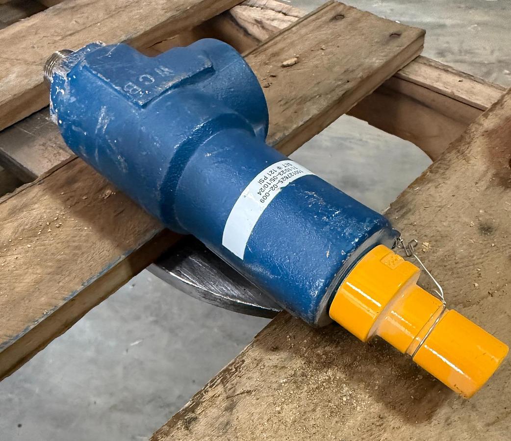 Refurbished NORRISEAL WELLMARK W2601 3/4" M X 1" F RELIEF VALVE