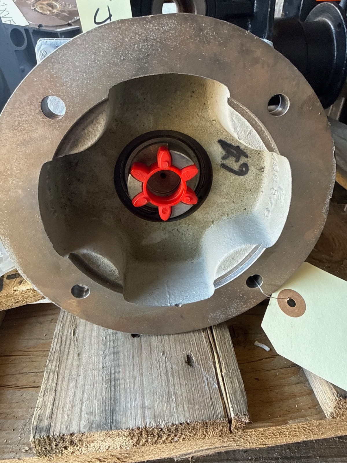 LENZE GEAR REDUCER 1XVG 1XVI MOD GKR04-2NHBR 81NM 171 R/MIN .41 CLP460